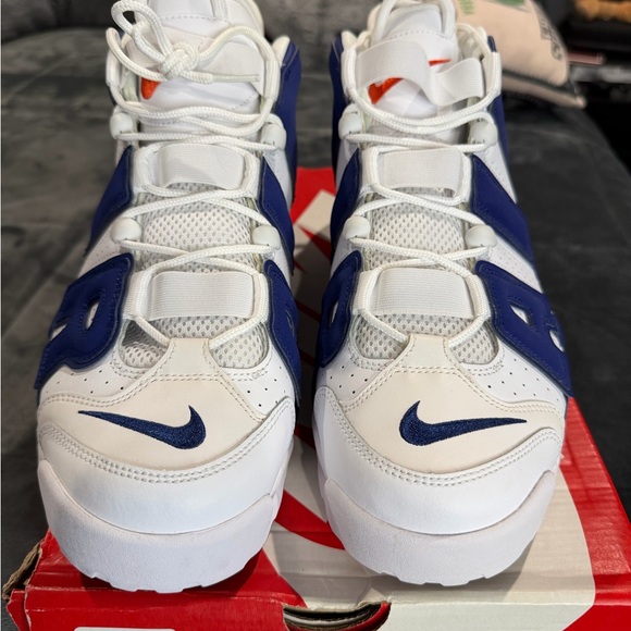 Nike Uptempo Knicks - Picture 10 of 10